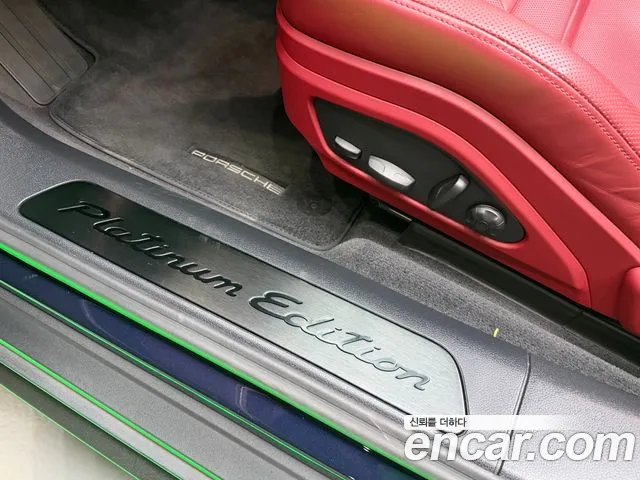 Porsche Panamera 971 — Фото автомобиля 18