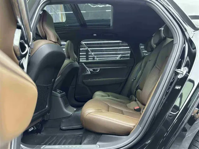 Volvo S90 — Фото автомобиля 6