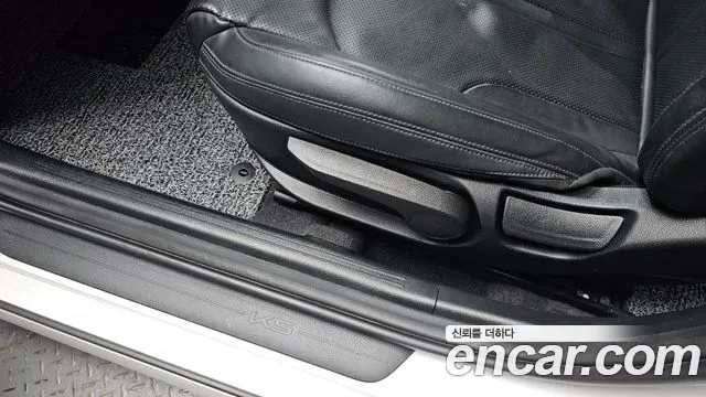 Kia K5 K5 3 поколение 2.0 LPI(Для проката) — Фото автомобиля 29
