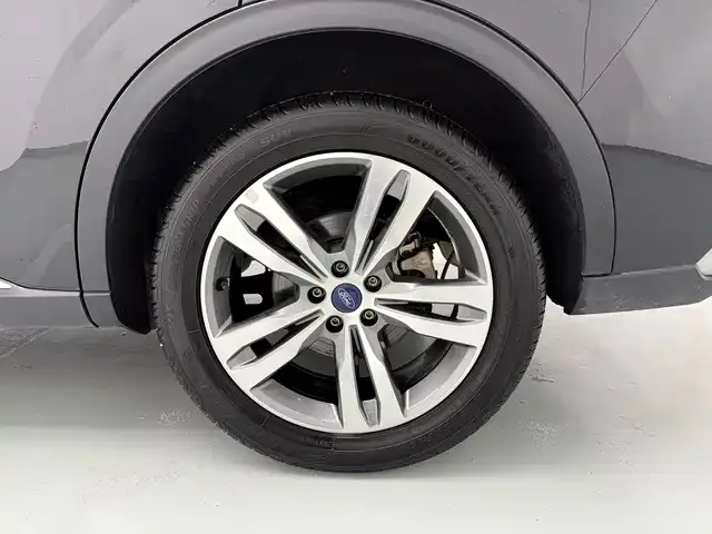 Ford Lingrui — Фото автомобиля 16
