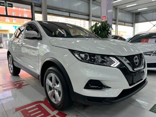 Nissan Qashqai — Фото автомобиля 3