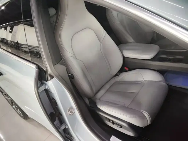 Nio ET5 Touring — Фото автомобиля 24
