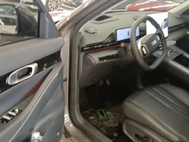 Geely Galaxy E5 — Фото автомобиля 15