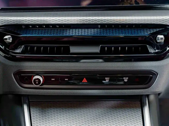 BMW 3 Series — Фото автомобиля 13