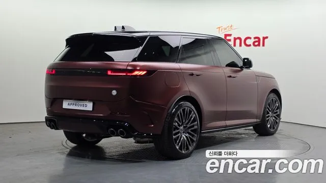 Land Rover Range Rover Sport — Фото автомобиля 2
