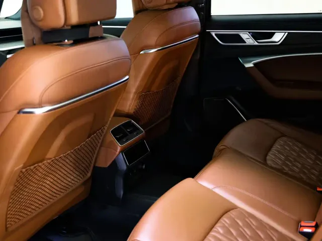 Audi A6L — Фото автомобиля 6