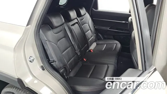 KG_Mobility_Ssangyong Torres — Фото автомобиля 11