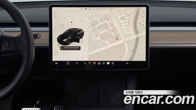 Tesla Model Y — Фото автомобиля 14
