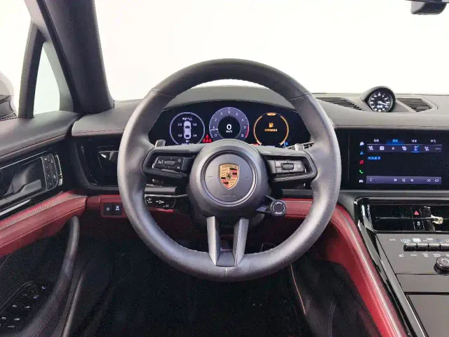Porsche Panamera — Фото автомобиля 13
