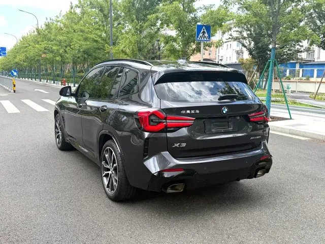 BMW X3 — Фото автомобиля 4