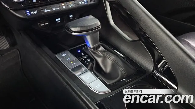Hyundai AVANTE Новый Avante (CN7) — Фото автомобиля 3