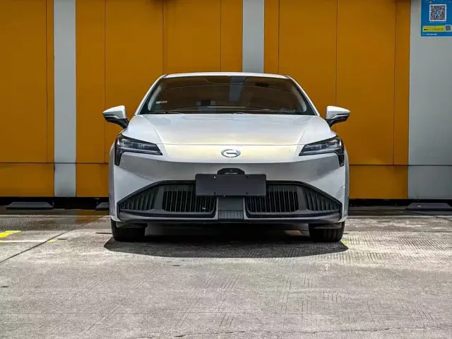 GAC Aion S Plus — Фото автомобиля 2