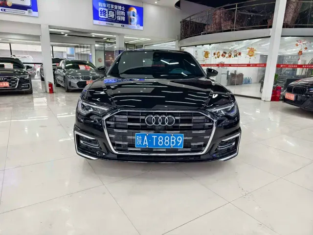 Audi A6L — Фото автомобиля 3