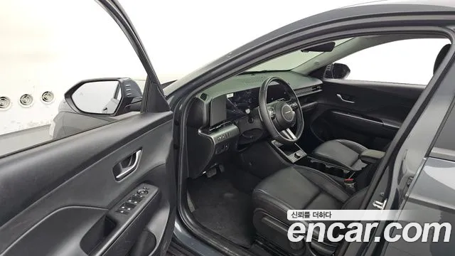 Hyundai Kona SX2 — Фото автомобиля 15