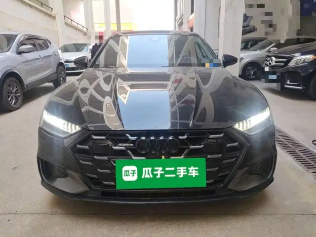 Audi A7L — Фото автомобиля 2