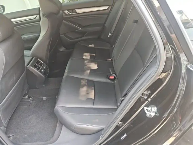Honda Accord — Фото автомобиля 21