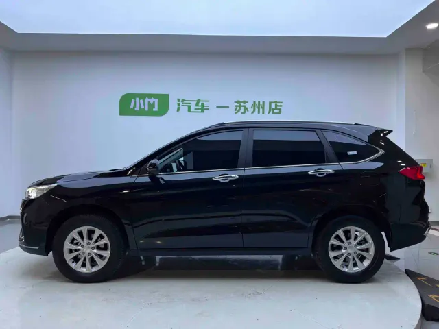 Haval M6 — Фото автомобиля 10