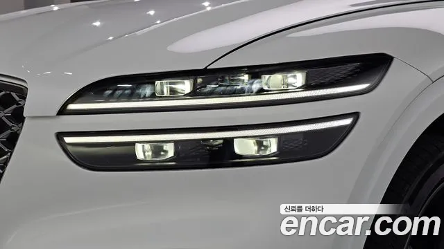 Genesis GV70 — Фото автомобиля 7
