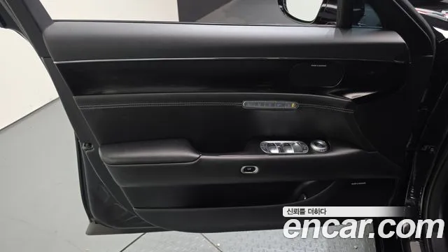 Genesis G90 RS4 — Фото автомобиля 13