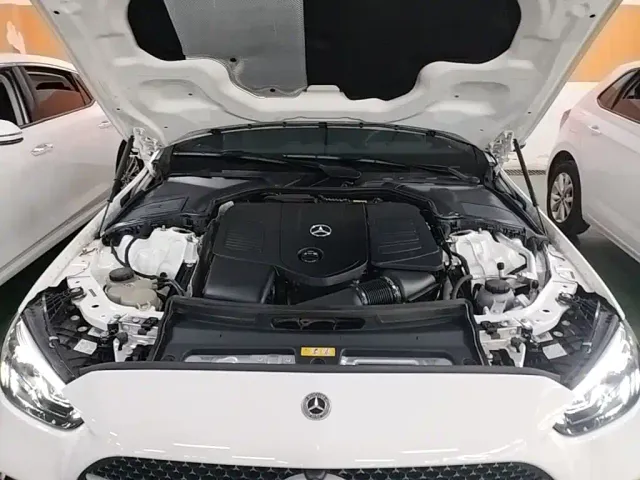 Mercedes-Benz C-Class — Фото автомобиля 19