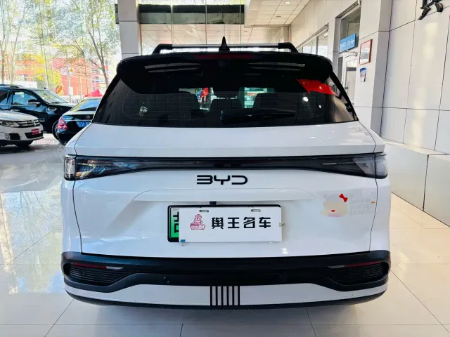 BYD Seal 05 DM-i — Фото автомобиля 6