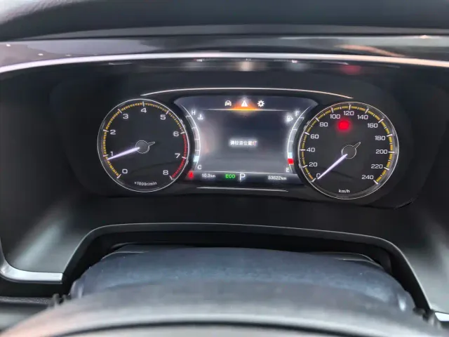 GAC Trumpchi M8 — Фото автомобиля 14