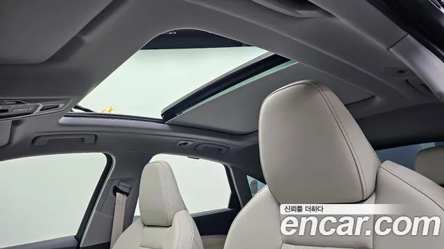 Audi Q5 40 TFSI quattro Sportback S Line — Фото автомобиля 19