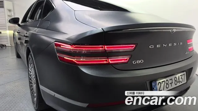 Genesis G80 RG3 — Фото автомобиля 8