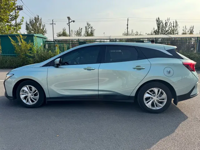 Buick Velite 6 — Фото автомобиля 8