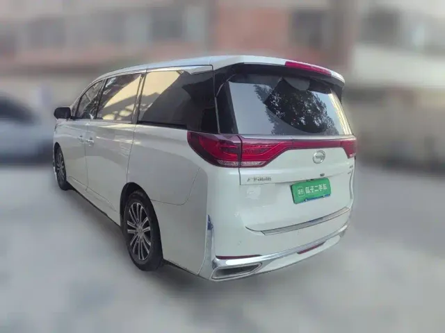 GAC Trumpchi M8 — Фото автомобиля 4