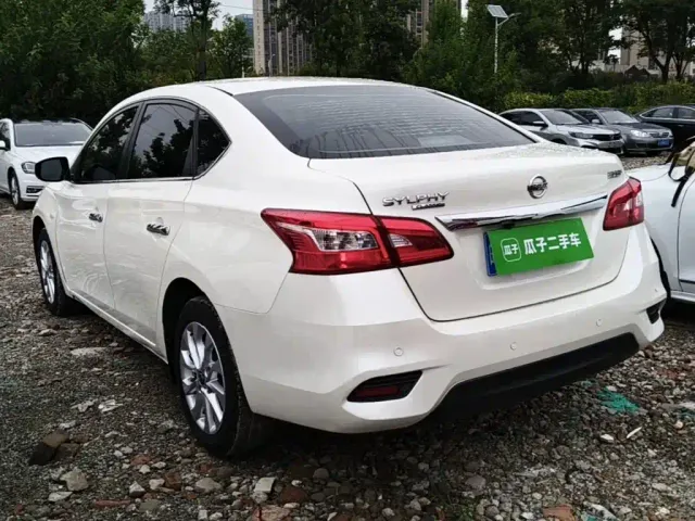 Nissan Sylphy — Фото автомобиля 4