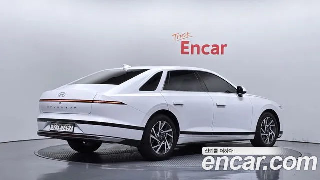 Hyundai Grandeur GN7 — Фото автомобиля 2