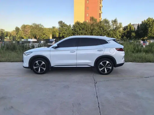 BYD Song PLUS — Фото автомобиля 12