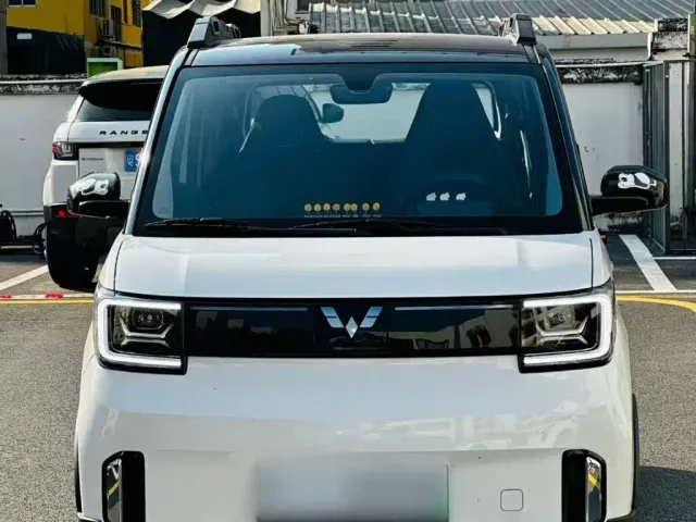 Wuling Hongguang Mini EV — Фото автомобиля 2