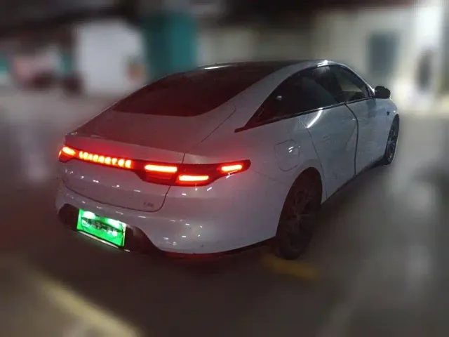Leapmotor C01 — Фото автомобиля 4