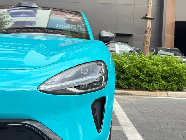 Xiaomi SU7 — Фото автомобиля 4