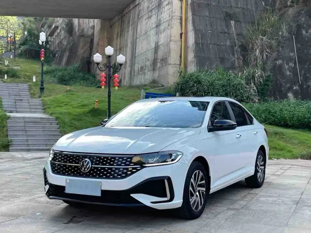 Фотография автомобиля — Volkswagen Lavida