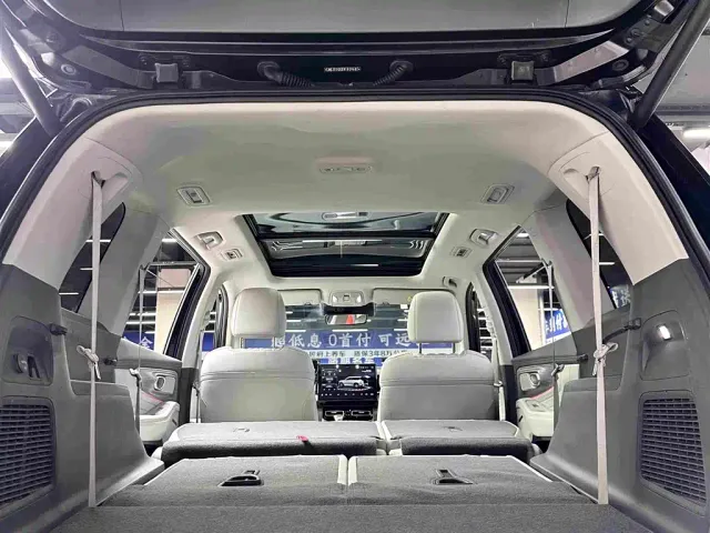 GAC Trumpchi GS8 — Фото автомобиля 30