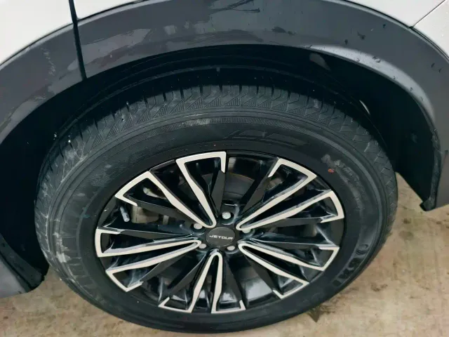Jetour X70 Plus — Фото автомобиля 9