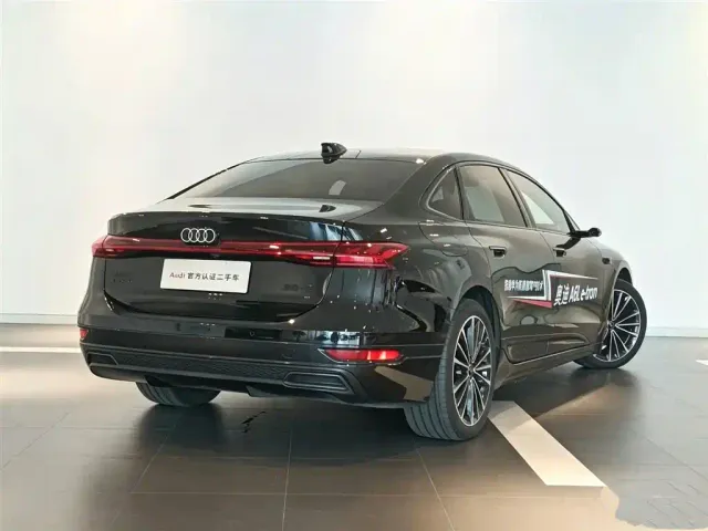 Audi A6L e-tron — Фото автомобиля 4