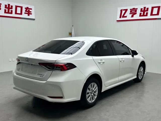 Toyota Corolla — Фото автомобиля 18