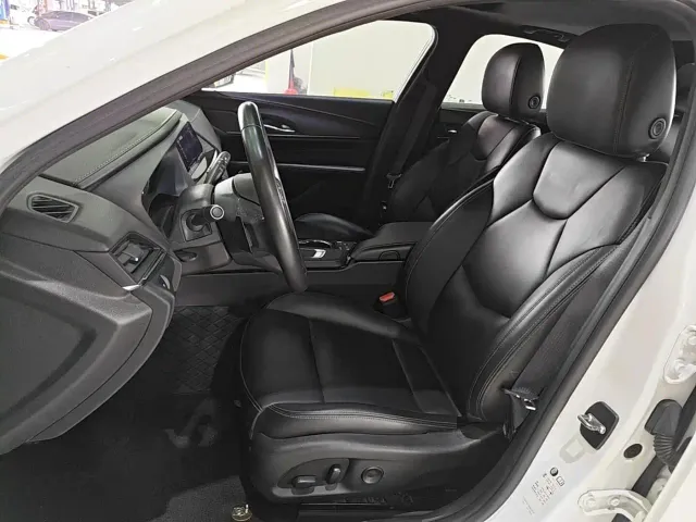 Cadillac CT4 — Фото автомобиля 5