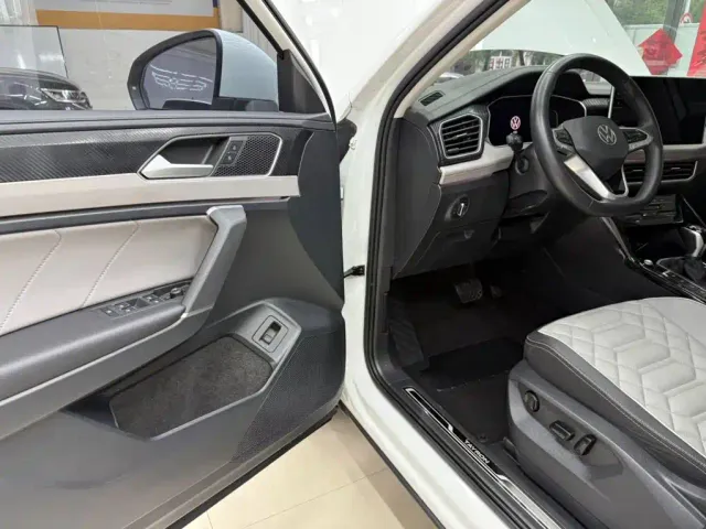 Volkswagen Tayron — Фото автомобиля 8