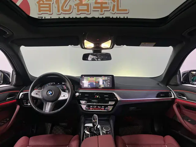 BMW 5 Series — Фото автомобиля 5