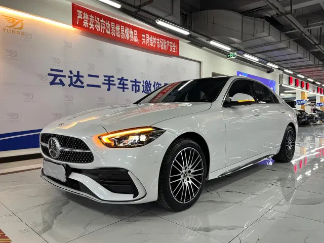 Mercedes-Benz C-Class — Фото автомобиля 2