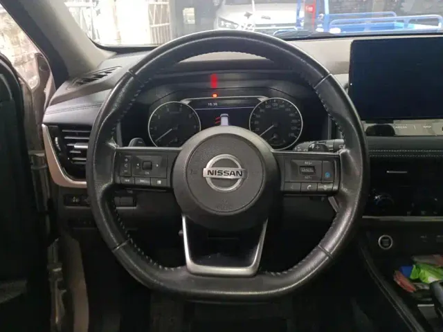 Nissan X-Trail — Фото автомобиля 15