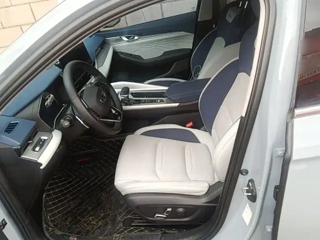 Geely Xingrui — Фото автомобиля 14