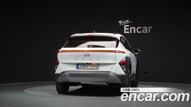 Hyundai Kona SX2 — Фото автомобиля 4