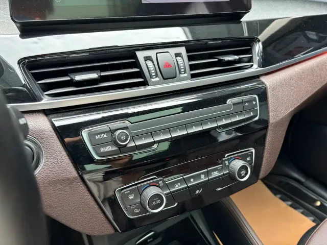 BMW X1 — Фото автомобиля 16