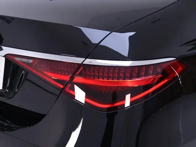 Mercedes-Benz S-Class — Фото автомобиля 9